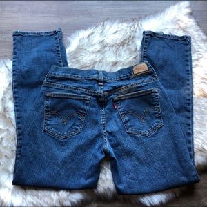 Levi’s 505 Jeans Straight Leg size 6 *SHORT* EUC